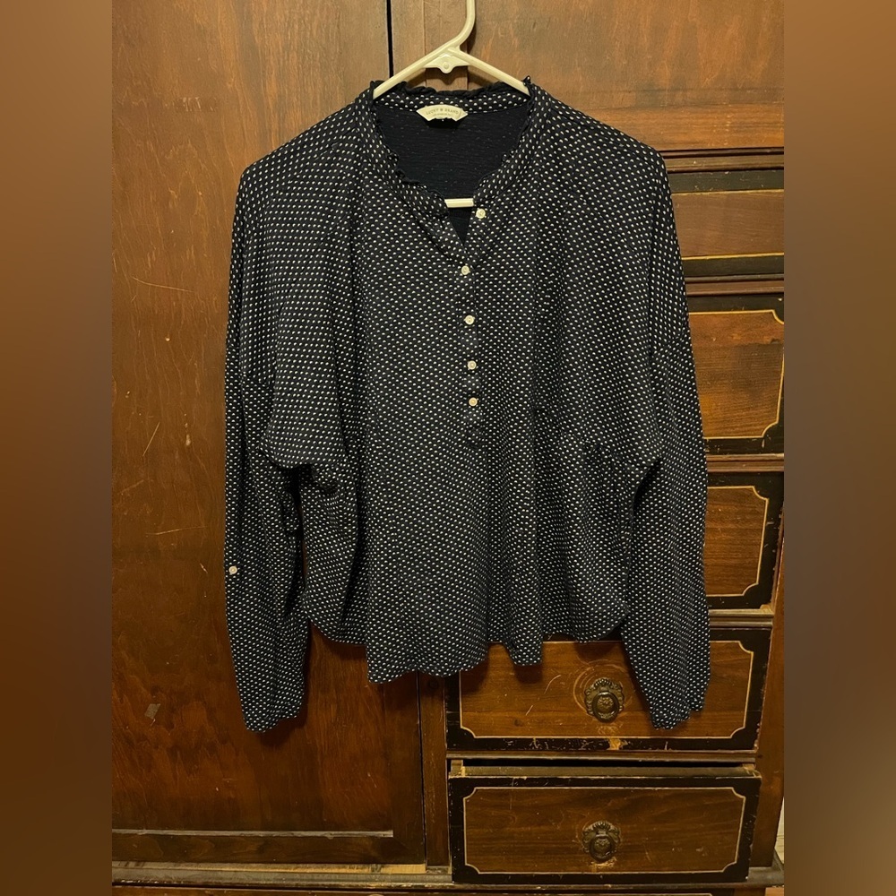 Lucky Brand Navy Blouse with White Accents